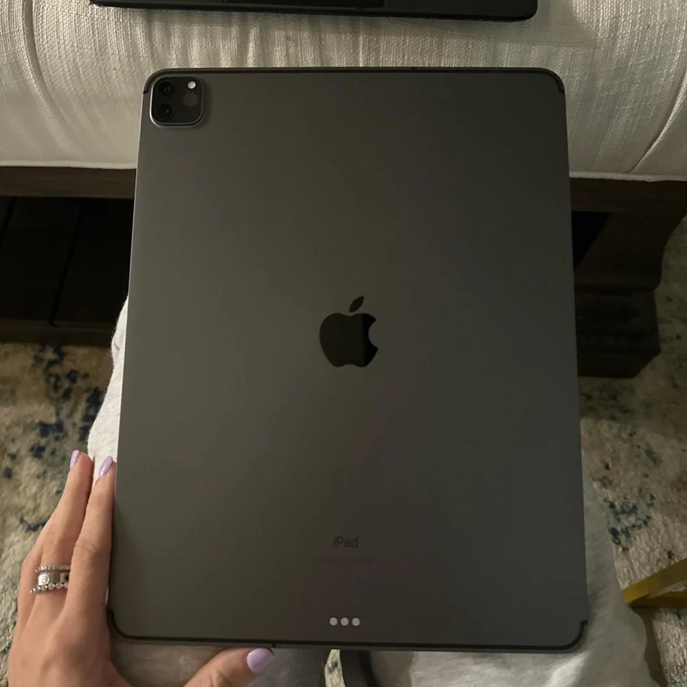 Apple Tablet - Dark Gray